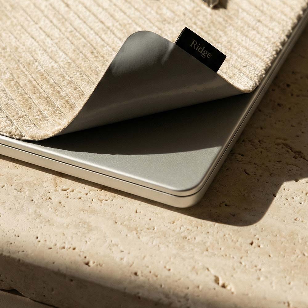 Präzise Haftung ohne Klebereste.